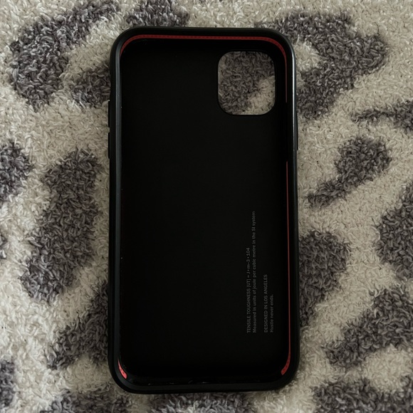 CASETIFY IPHONE 11 Case - Picture 2 of 2